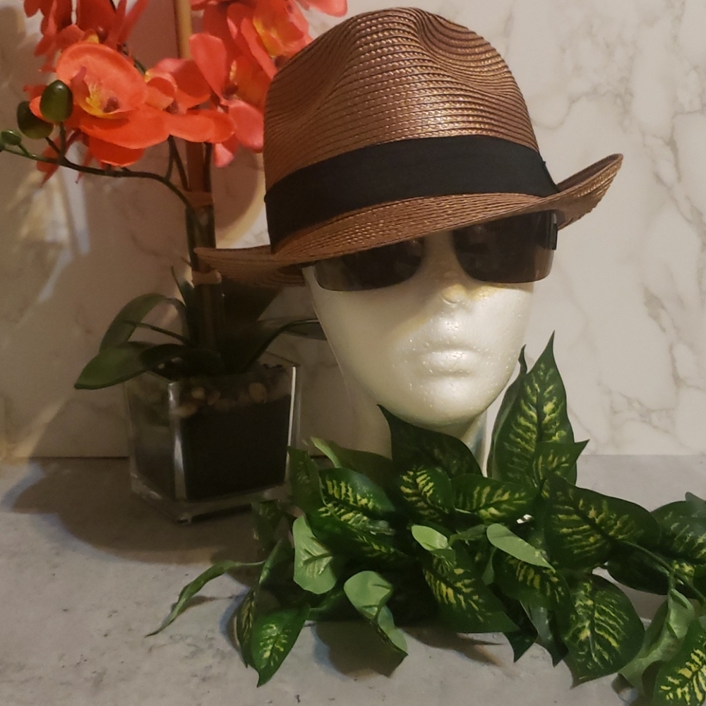 Fedro Women's Rose Pink Hat